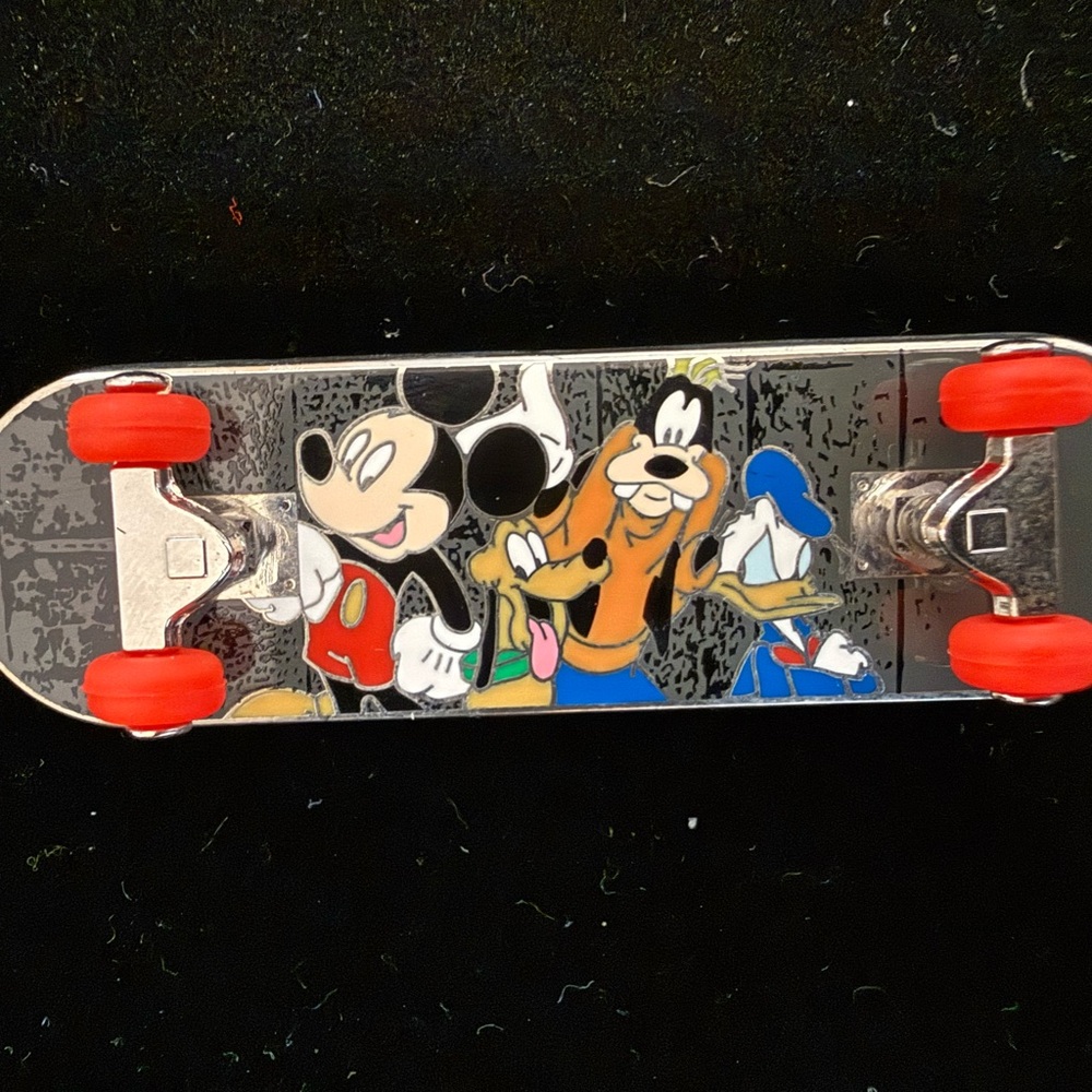 Walt Disney World Open-Edition Skateboard Pin